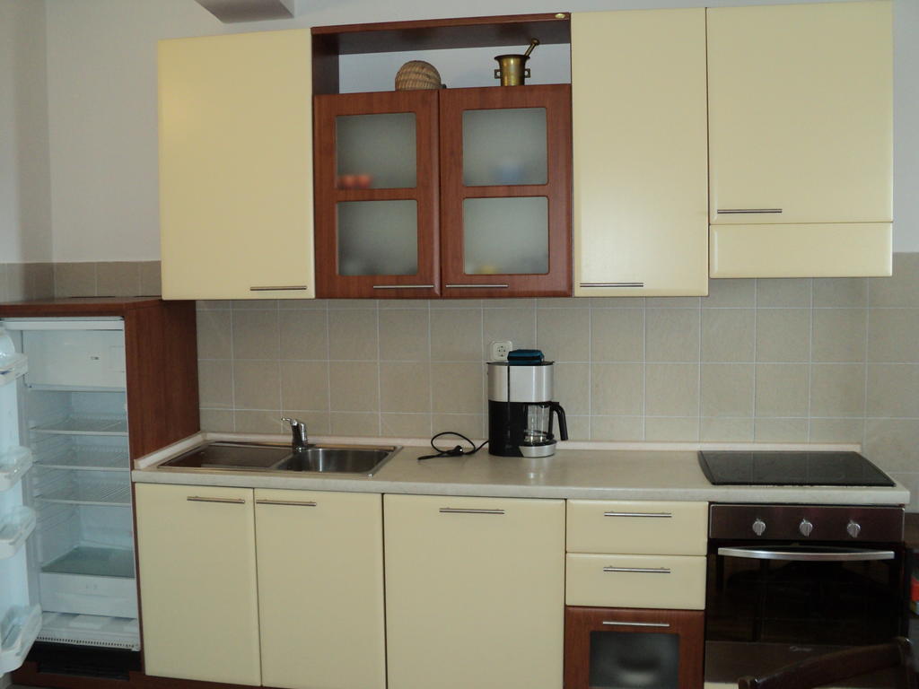 Apartments Lena Podgora Cameră foto