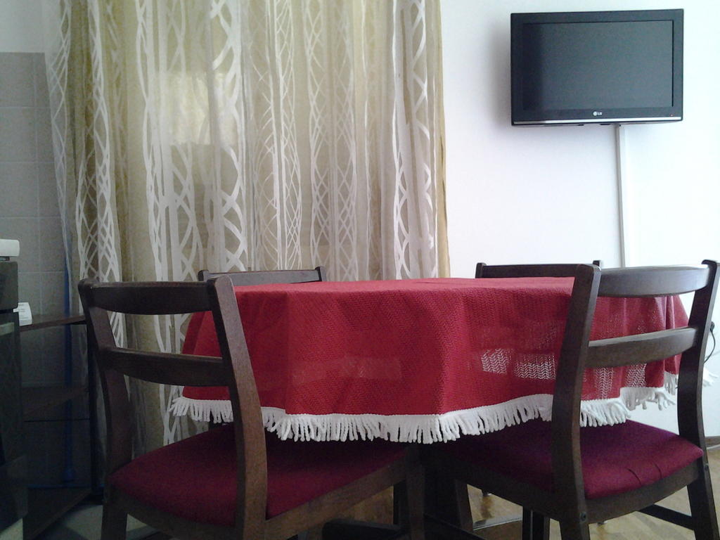 Apartments Lena Podgora Cameră foto